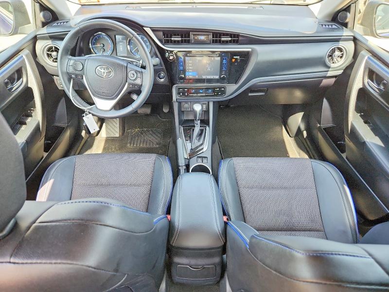 59696376 :رقم المزاد ، 2T1BURHE1HC827511 vin ، 2017 Toyota Corolla مزاد بيع