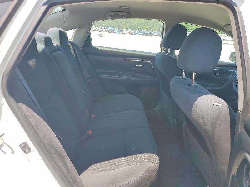 61218716 :رقم المزاد ، 1N4AL3AP4FC487239 vin ، 2015 Nissan Altima مزاد بيع