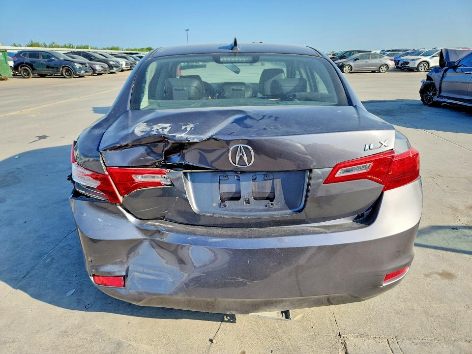 63130276 :رقم المزاد ، 19VDE1F37FE005232 vin ، 2015 Acura Ilx مزاد بيع