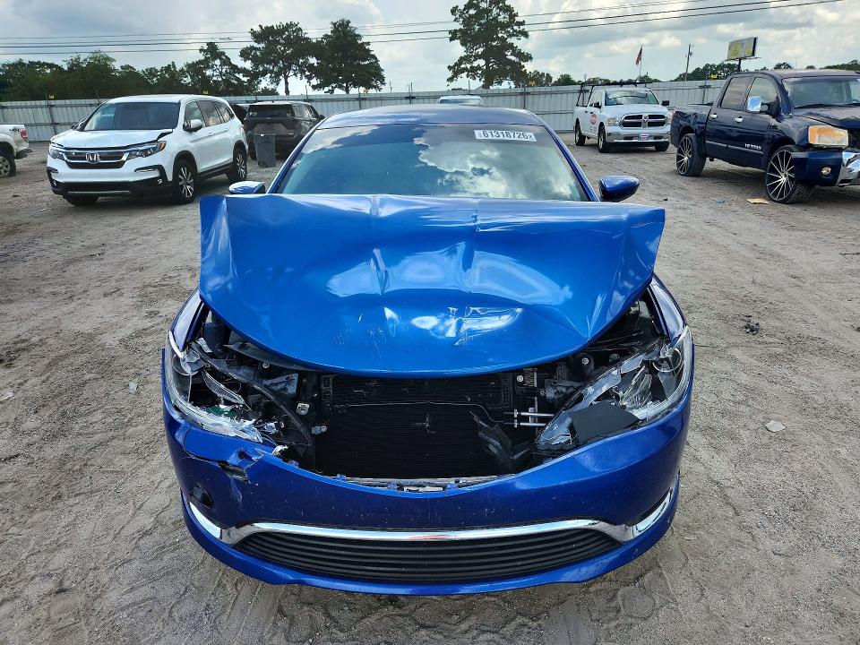 61318726 :رقم المزاد ، 1C3CCCAB4GN190182 vin ، 2016 Chrysler 200 مزاد بيع
