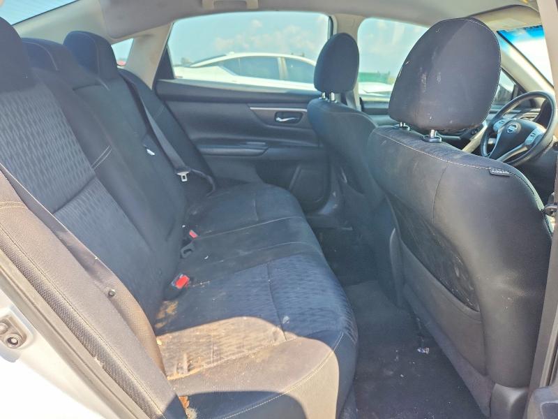 2017 Nissan Altima მანქანა იყიდება აუქციონზე, vin: 1N4AL3APXHC256218, აუქციონის ნომერი: 63038686