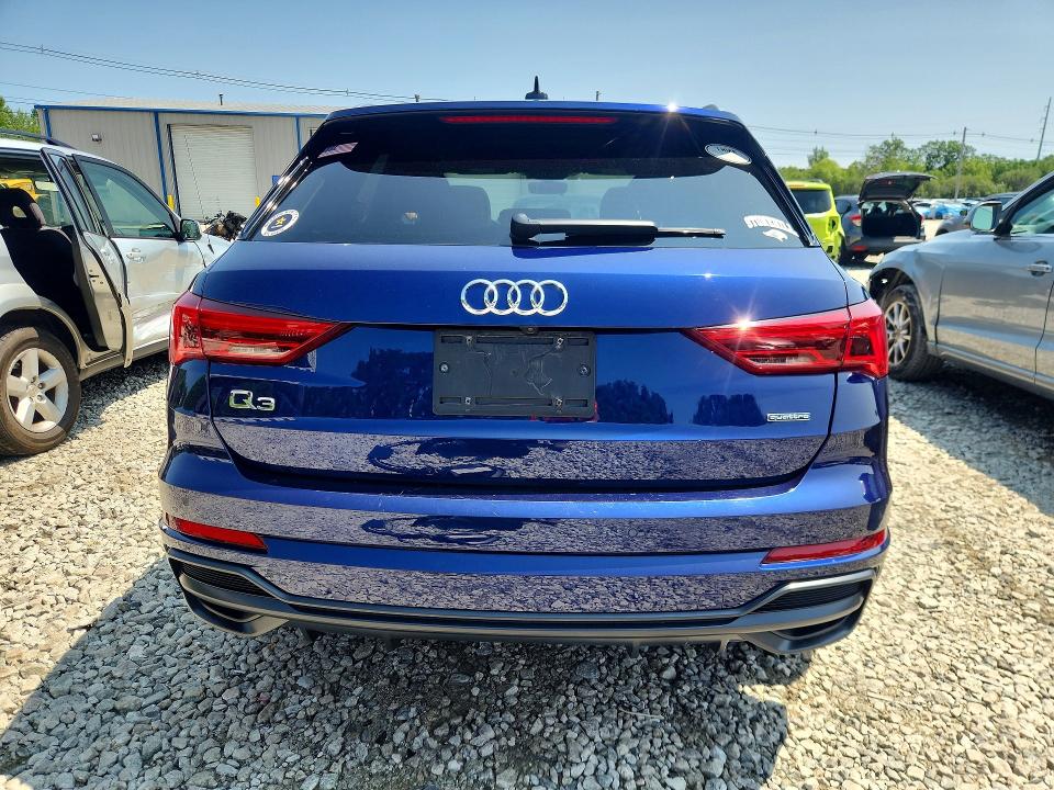 62209616 :رقم المزاد ، WA1DECF38M1017080 vin ، 2021 Audi Q3 مزاد بيع
