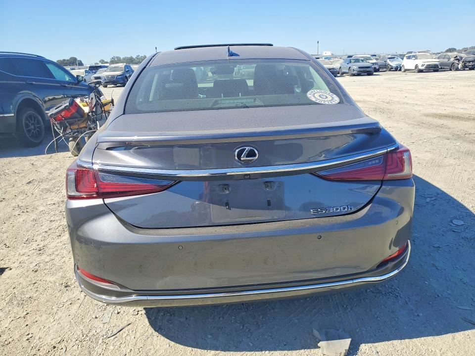 Aukcja sprzedaży 2021 Lexus Es, vin: 58ADA1C12MU005888, numer aukcji: 61667246