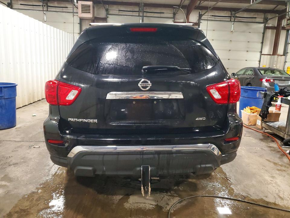 Продаж на аукціоні авто 2018 Nissan Pathfinder, vin: 5N1DR2MM1JC626779, номер лоту: 62843296