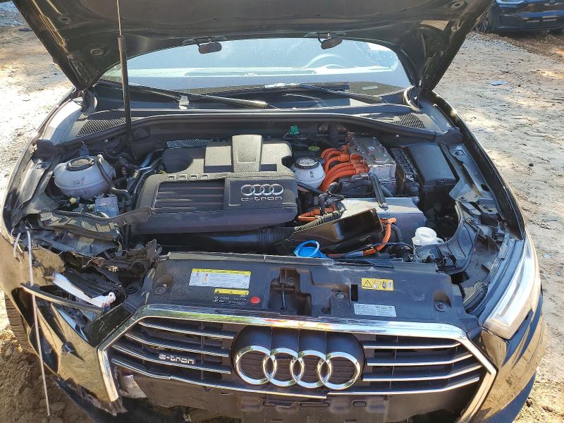 Продаж на аукціоні авто 2018 Audi A3, vin: WAUTPBFF7JA075951, номер лоту: 60127516