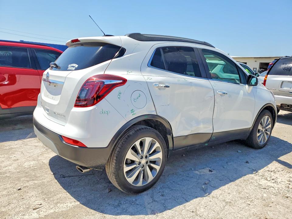 60829016 :رقم المزاد ، KL4CJASB2JB558009 vin ، 2018 Buick Encore مزاد بيع
