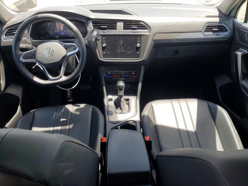 59361516 :رقم المزاد ، 3VV3B7AX9PM125048 vin ، 2023 Volkswagen Tiguan مزاد بيع
