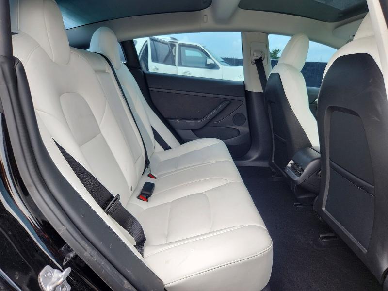 63107686 :رقم المزاد ، 5YJ3E1EB5NF277590 vin ، 2022 Tesla Model 3 مزاد بيع