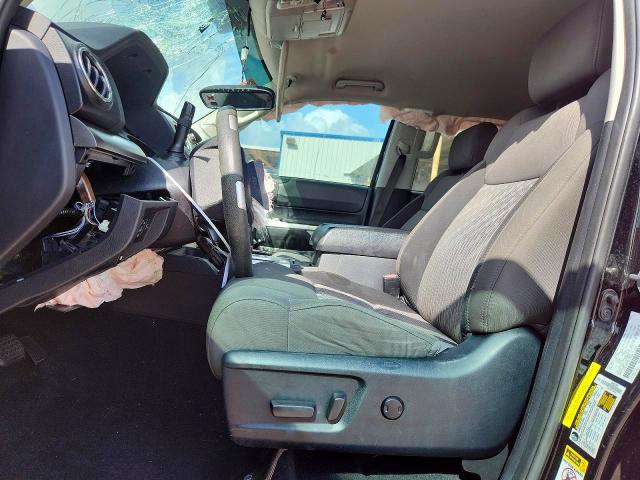 Продажа на аукционе авто 2017 Toyota Tundra, vin: 5TFEM5F17HX118220, номер лота: 61192826