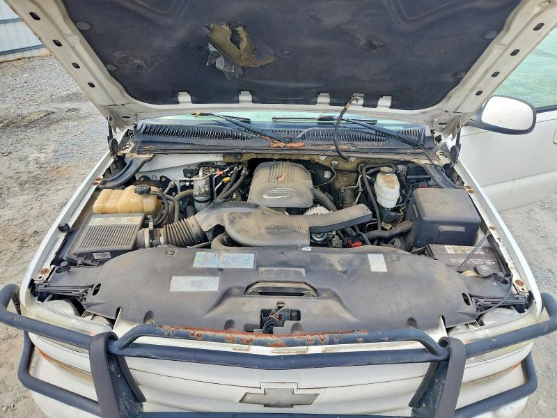 60574366 :رقم المزاد ، 3GNFK16Z35G162361 vin ، 2005 Chevrolet Suburban مزاد بيع
