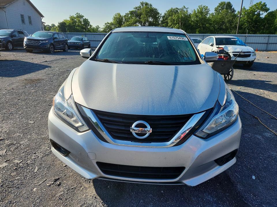 Продаж на аукціоні авто 2017 Nissan Altima, vin: 1N4AL3AP6HC253753, номер лоту: 61575456