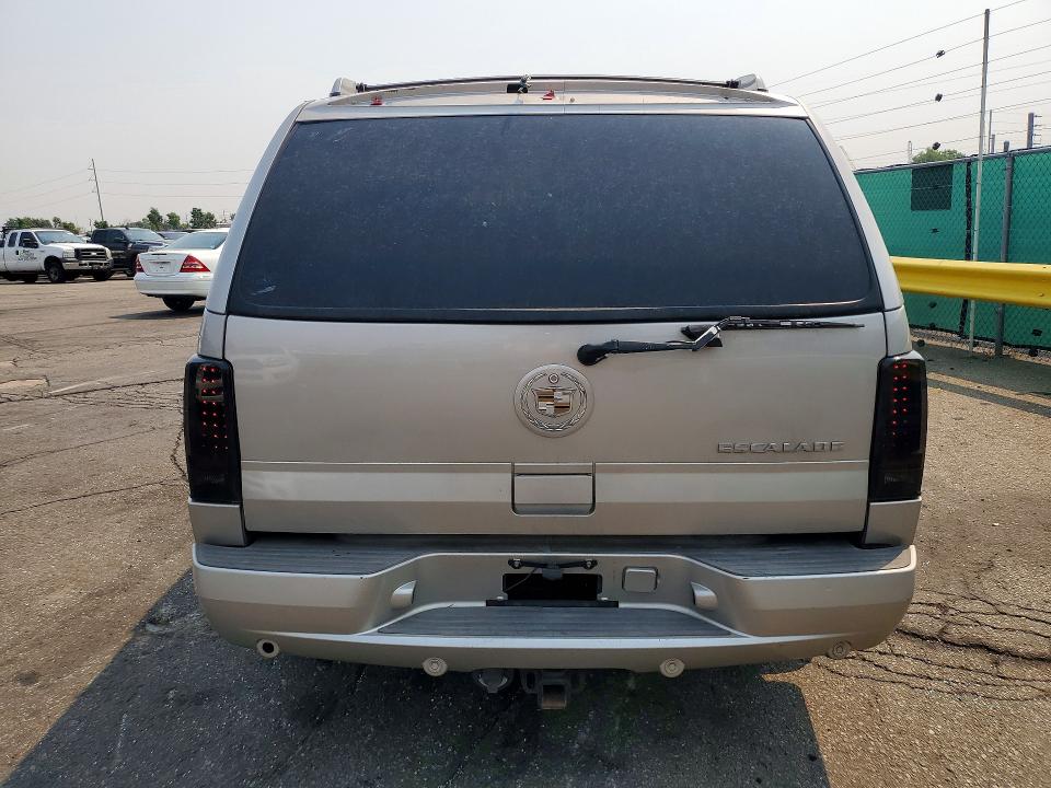 59368186 :رقم المزاد ، 1GYEC63T14R210561 vin ، 2004 Cadillac Escalade L مزاد بيع