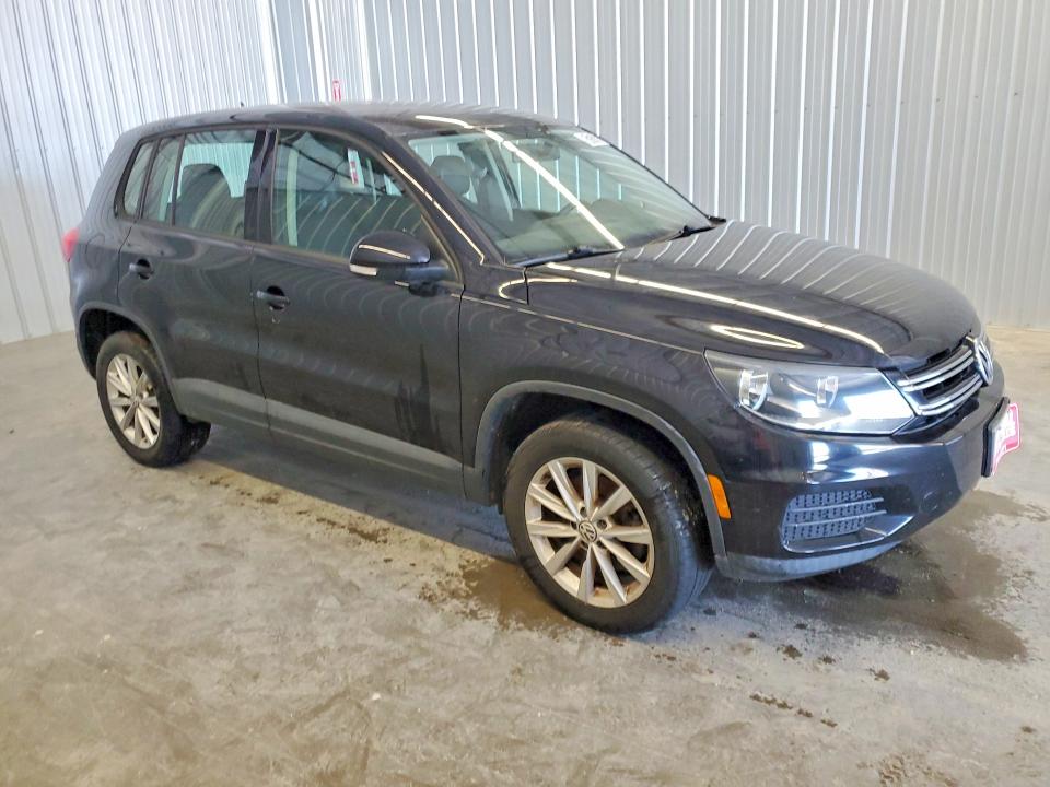 Продажа на аукционе авто 2017 Volkswagen Tiguan, vin: WVGBV7AX0HK049614, номер лота: 63157366