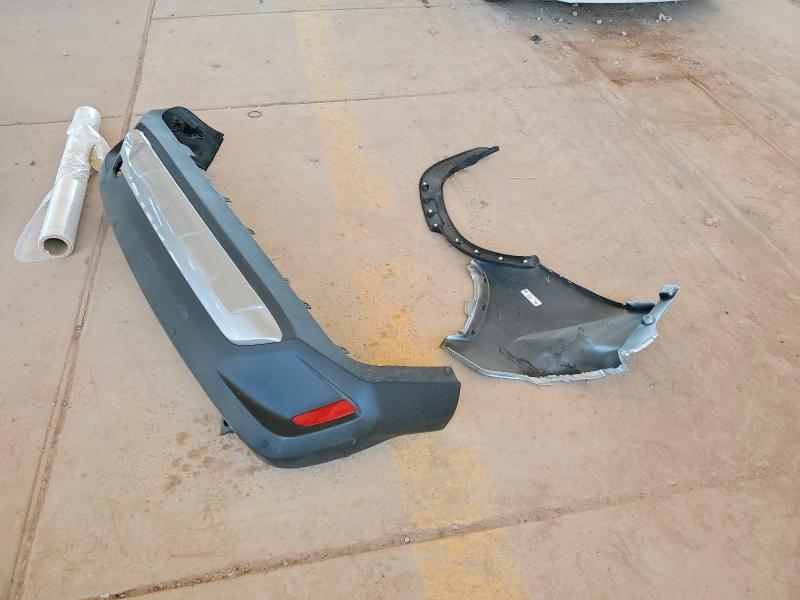 60057616 :رقم المزاد ، 7MUEAAAG7NV028375 vin ، 2022 Toyota Corolla Cross مزاد بيع