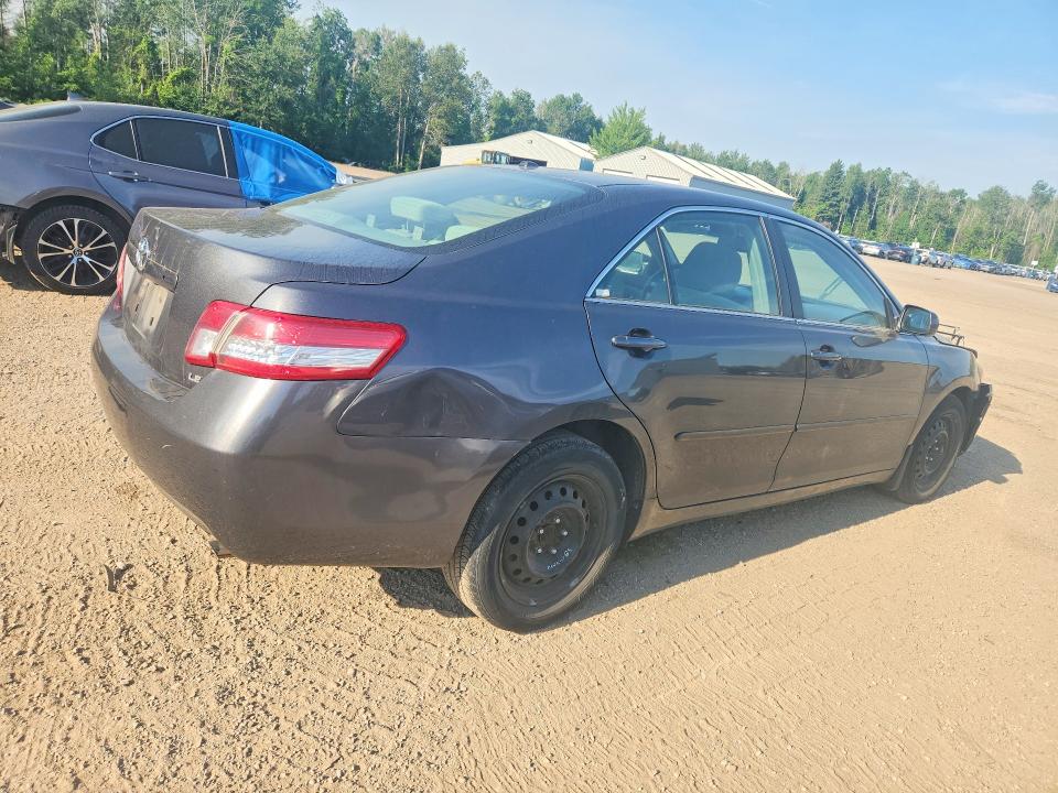 57201886 :رقم المزاد ، 4T1BF3EK1AU112914 vin ، 2010 Toyota Camry مزاد بيع