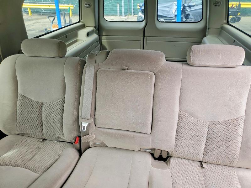 2004 Chevrolet Suburban მანქანა იყიდება აუქციონზე, vin: 3GNEC16Z84G259918, აუქციონის ნომერი: 62462966