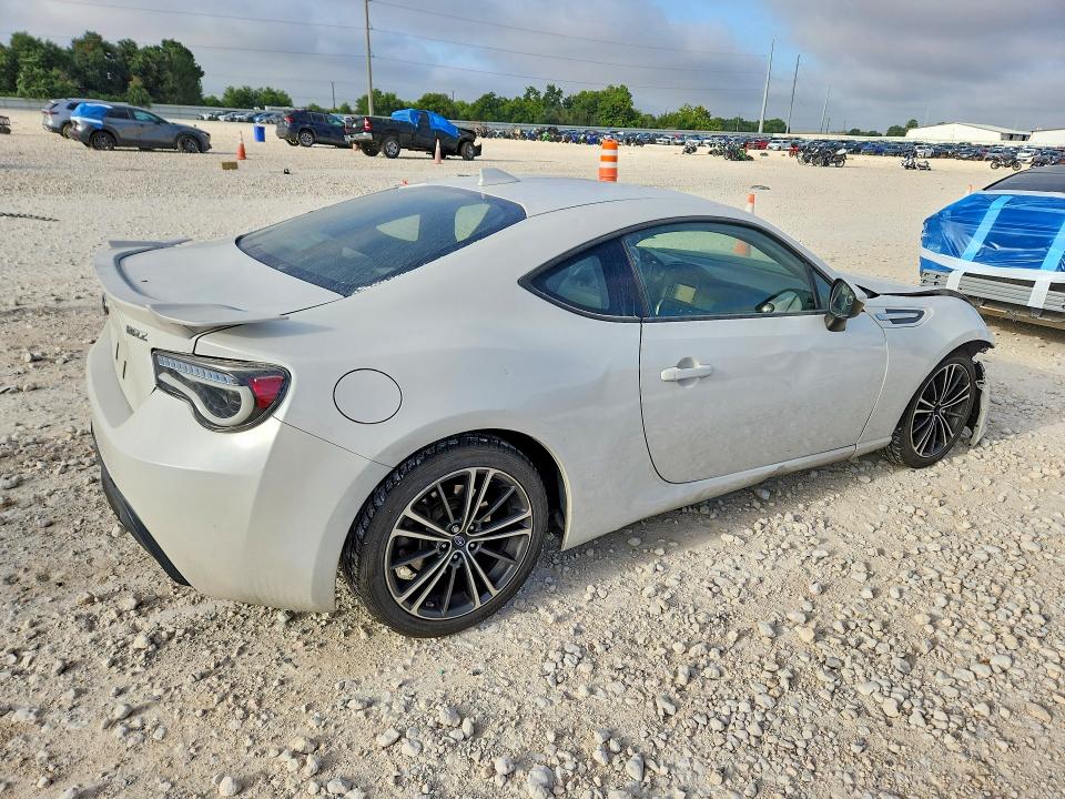 62016006 :رقم المزاد ، JF1ZCAC11F9602327 vin ، 2015 Subaru Brz مزاد بيع