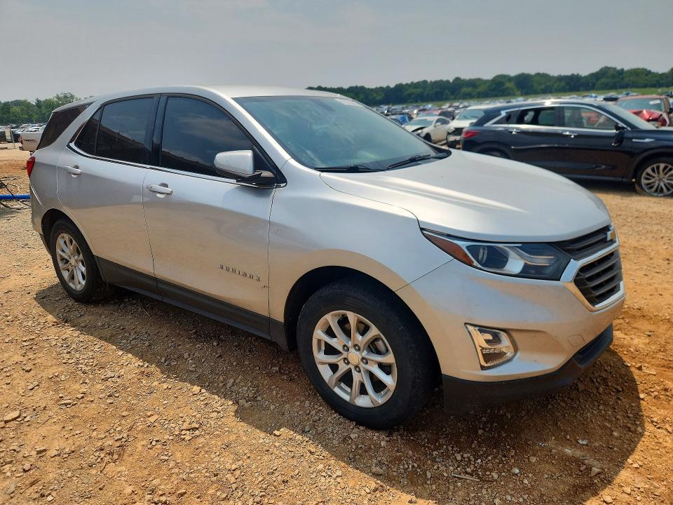 Продажа на аукционе авто 2018 Chevrolet Equinox, vin: 3GNAXJEV7JS576177, номер лота: 62853006