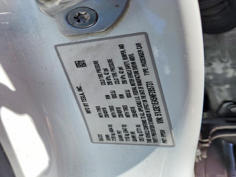 60676596 :رقم المزاد ، 5YJ3E1EA5NF285731 vin ، 2022 Tesla Model 3 مزاد بيع