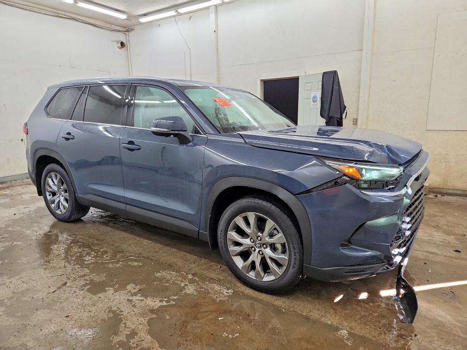 63351606 :رقم المزاد ، 5TDAAAA57SS027830 vin ، 2025 Toyota Grand Highlander مزاد بيع