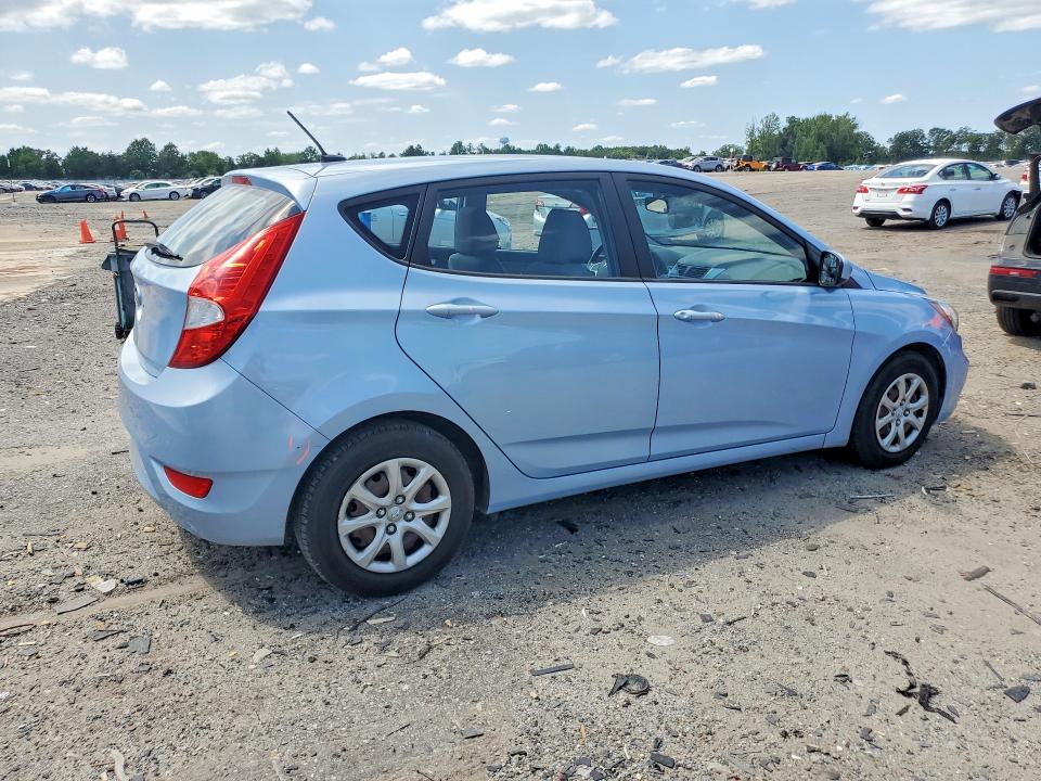 62495006 :رقم المزاد ، KMHCT5AEXDU114352 vin ، 2013 Hyundai Accent مزاد بيع