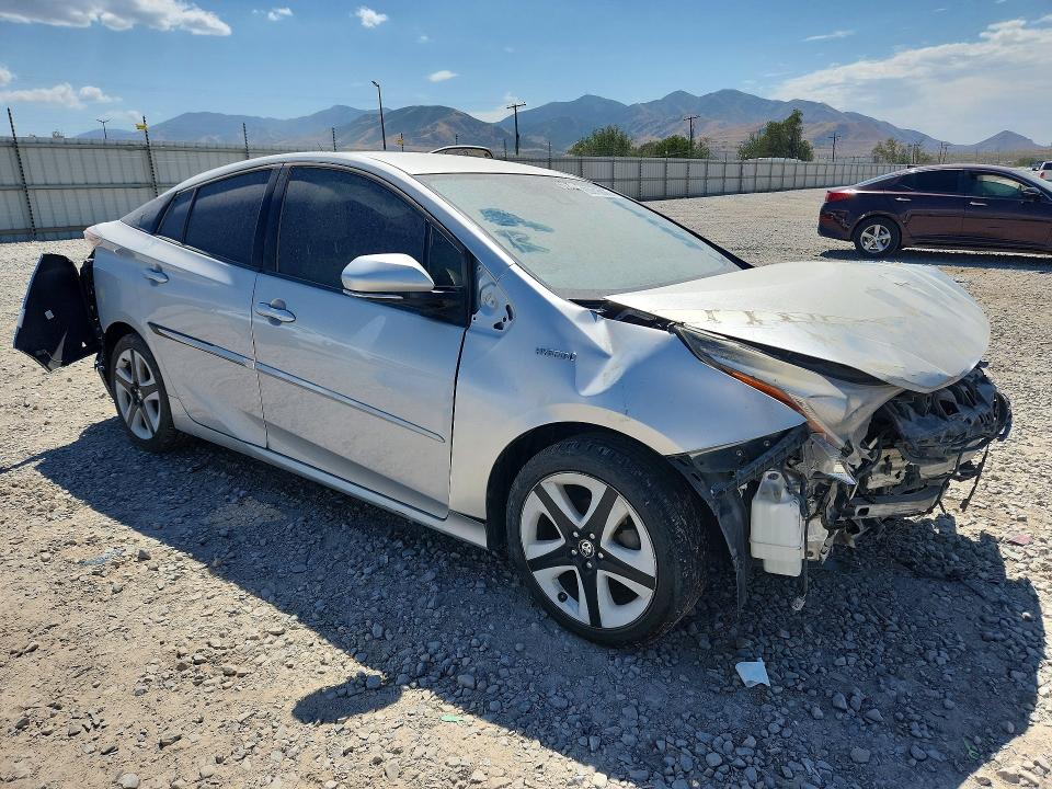 60816696 :رقم المزاد ، JTDKARFU5G3017132 vin ، 2016 Toyota Prius مزاد بيع
