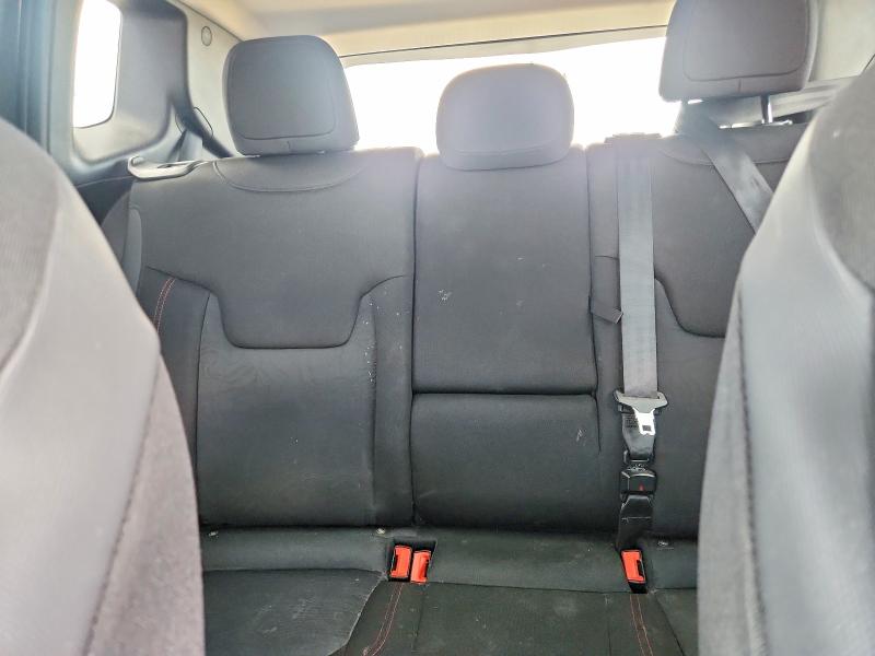 63245976 :رقم المزاد ، ZACCJBCT9GPD13418 vin ، 2016 Jeep Renegade مزاد بيع