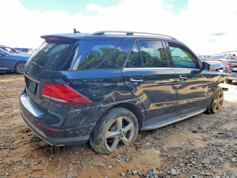 2018 Mercedes-benz Gle მანქანა იყიდება აუქციონზე, vin: 4JGDA5JB3JB026671, აუქციონის ნომერი: 61313346