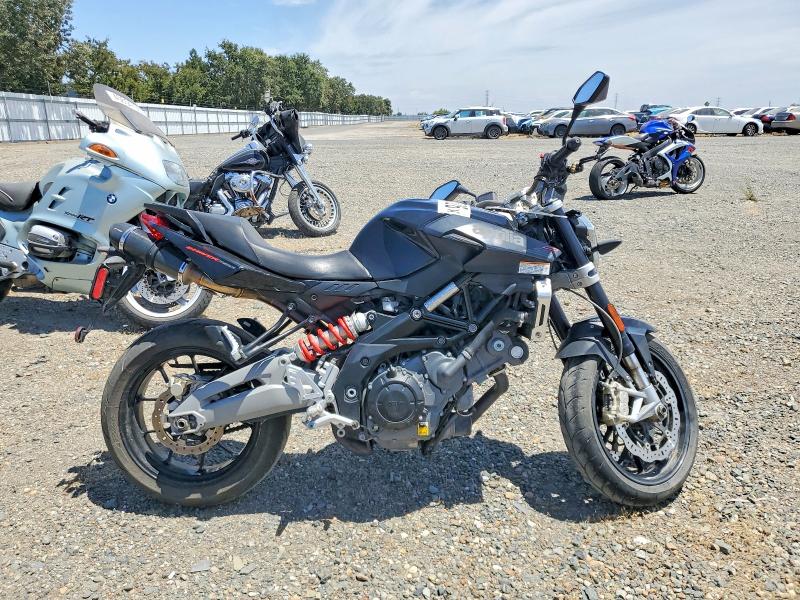 59720826 :رقم المزاد ، ZD4RAC014GS001542 vin ، 2016 Aprilia Shiver مزاد بيع