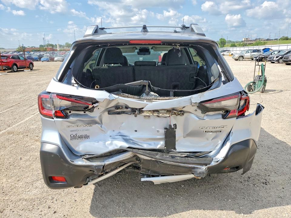Продажа на аукционе авто 2023 Subaru Outback, vin: 4S4BTAPC7P3132568, номер лота: 60013276