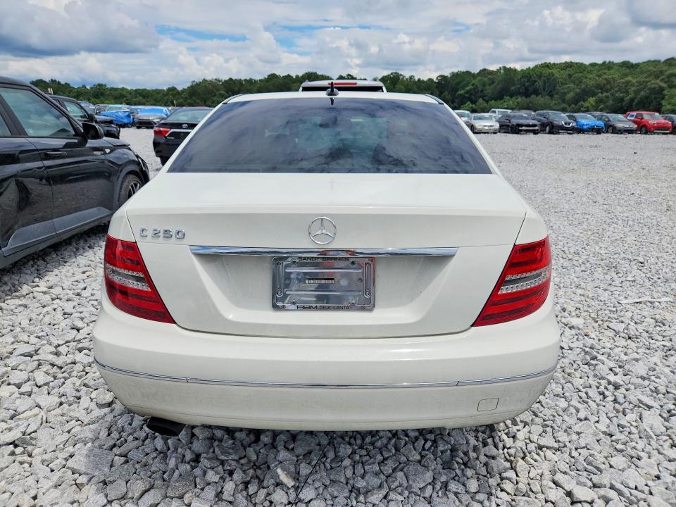 60306526 :رقم المزاد ، WDDGF4HB5CR237910 vin ، 2012 Mercedes-benz C مزاد بيع