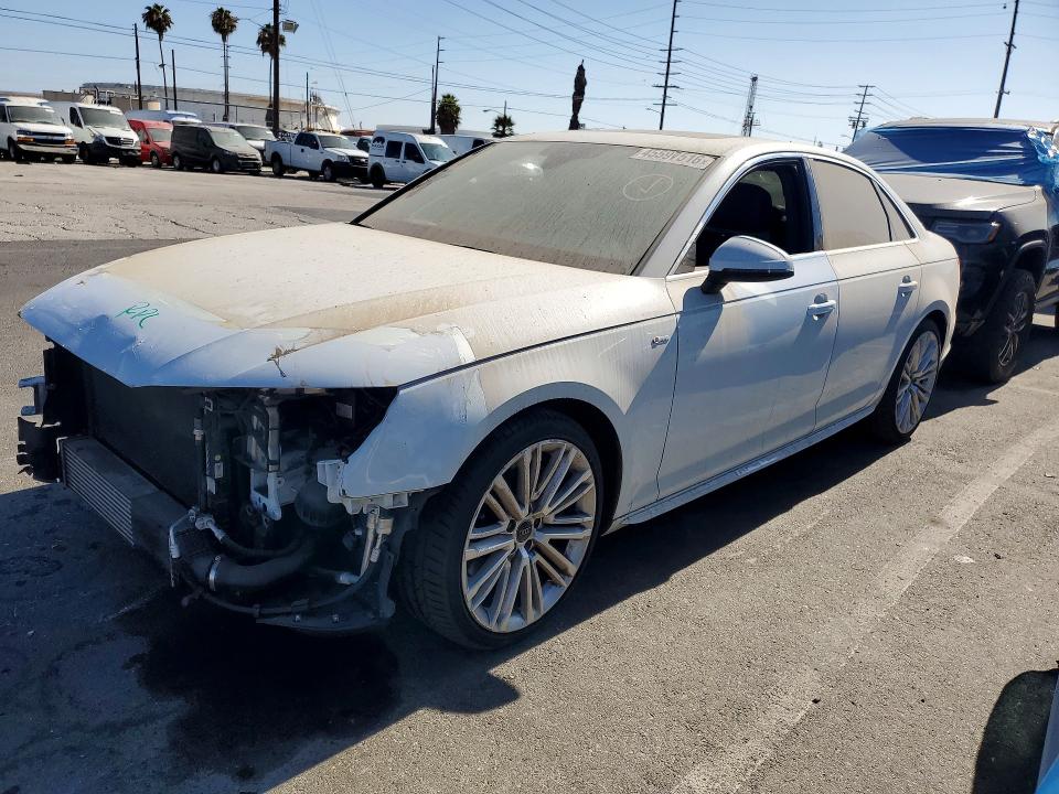 Продажа на аукционе авто 2017 Audi A4, vin: WAUENAF46HN037525, номер лота: 45597516