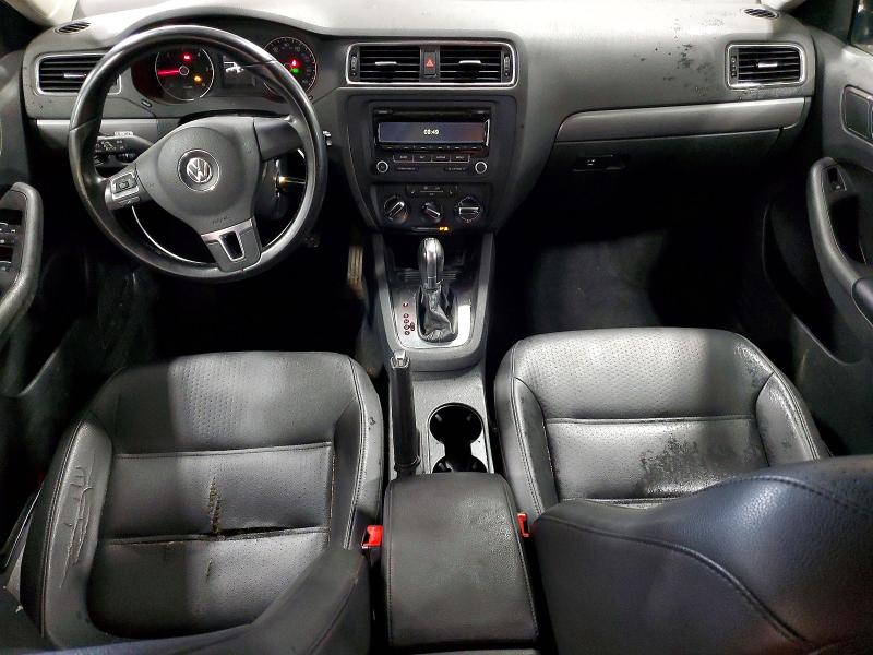 60011316 :رقم المزاد ، 3VWLL7AJ6EM382802 vin ، 2014 Volkswagen Jetta مزاد بيع