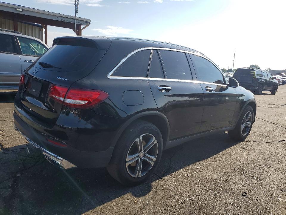 61998516 :رقم المزاد ، WDC0G4KB0HF253212 vin ، 2017 Mercedes-benz Glc مزاد بيع