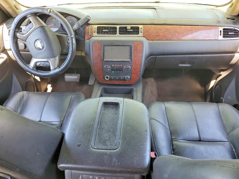 61578806 :رقم المزاد ، 1GNSKBE03BR133395 vin ، 2011 Chevrolet Tahoe مزاد بيع