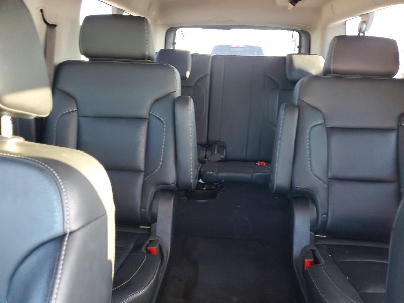 61316996 :رقم المزاد ، 1GNSKHKC8LR184619 vin ، 2020 Chevrolet Suburban مزاد بيع