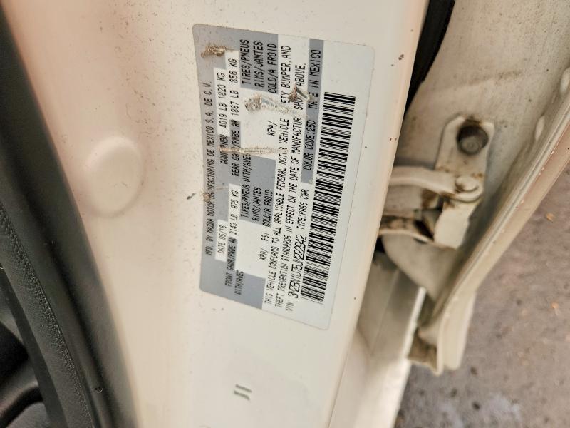 Продаж на аукціоні авто 2018 Mazda 3, vin: 3MZBN1U75JM222942, номер лоту: 61035226