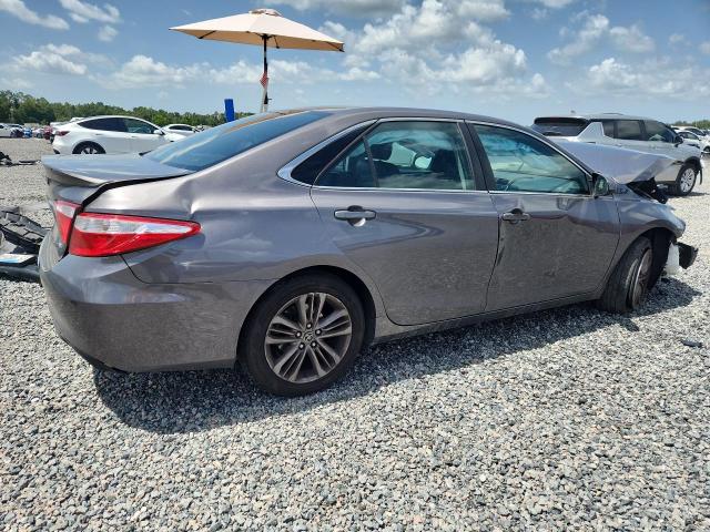 61238326 :رقم المزاد ، 4T1BF1FK4FU985101 vin ، 2015 Toyota Camry مزاد بيع