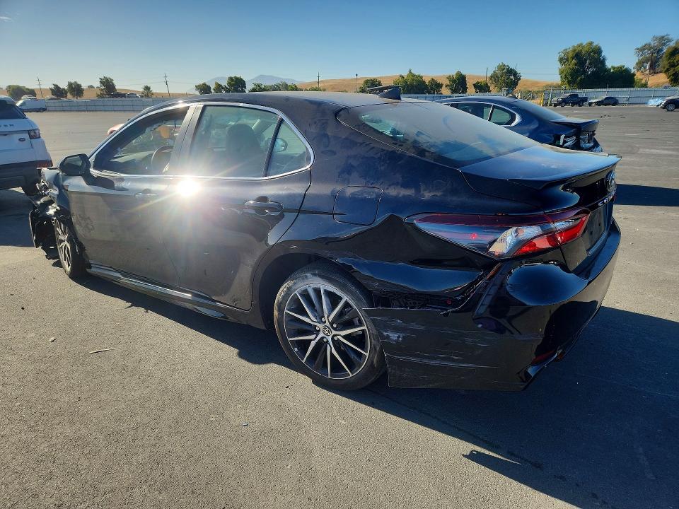 Продаж на аукціоні авто 2023 Toyota Camry, vin: 4T1G11AK1PU801987, номер лоту: 61593896
