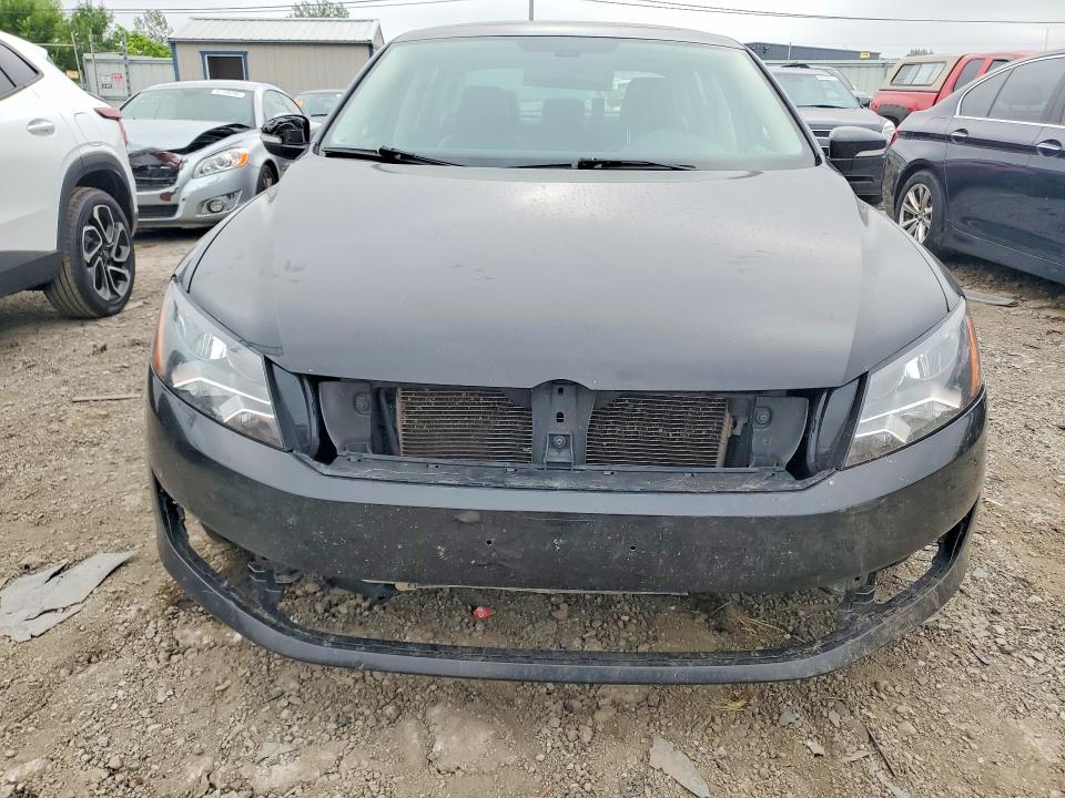 2012 Volkswagen Passat მანქანა იყიდება აუქციონზე, vin: 1VWBH7A33CC106512, აუქციონის ნომერი: 62460926