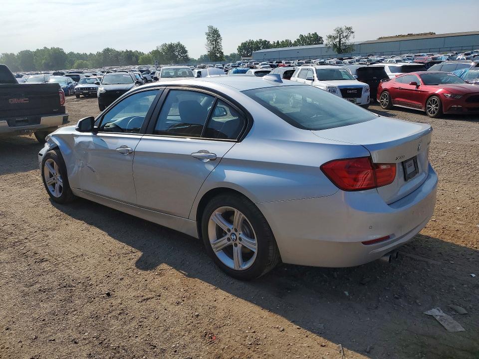 2015 Bmw 328 მანქანა იყიდება აუქციონზე, vin: WBA3B3G59FNR87409, აუქციონის ნომერი: 60777546