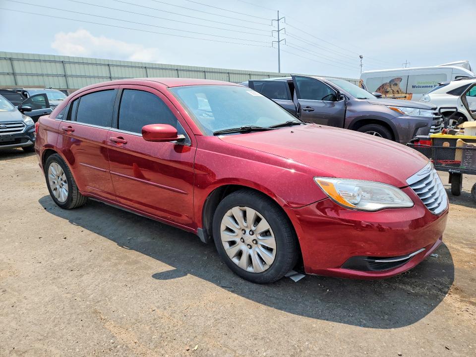59390276 :رقم المزاد ، 1C3CCBAB8DN589831 vin ، 2013 Chrysler 200 مزاد بيع
