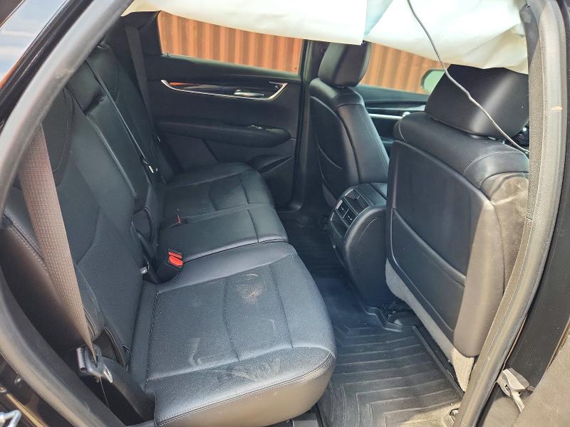 60513136 :رقم المزاد ، 1GYKNDRS6LZ181525 vin ، 2020 Cadillac Xt5 مزاد بيع