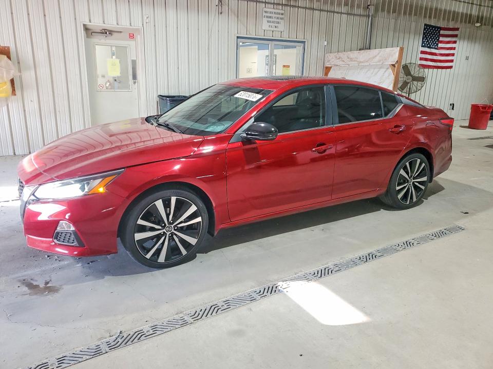 Продаж на аукціоні авто 2021 Nissan Altima, vin: 1N4BL4CW0MN370953, номер лоту: 62015066