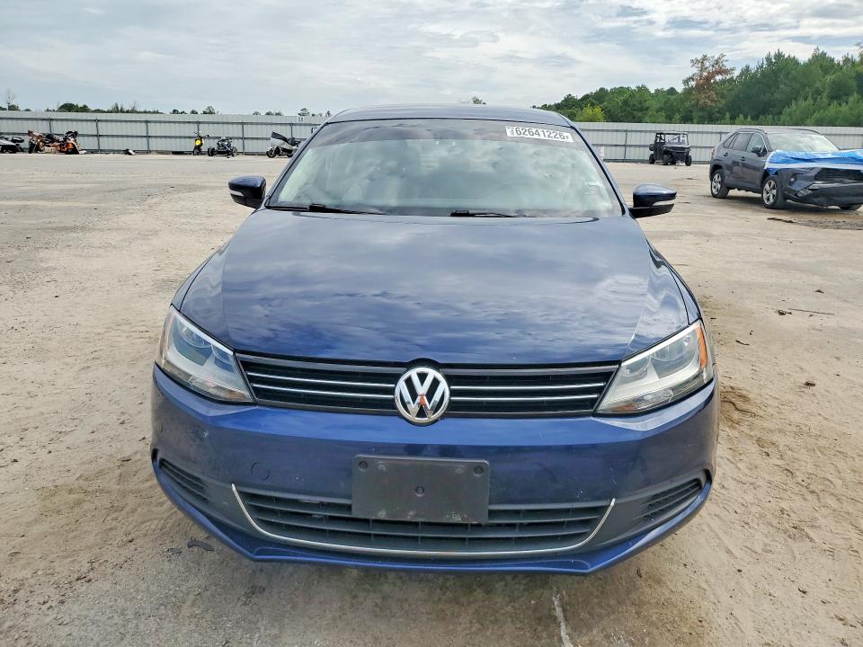 Продажа на аукционе авто 2013 Volkswagen Jetta, vin: 3VWDP7AJ6DM403641, номер лота: 62641226