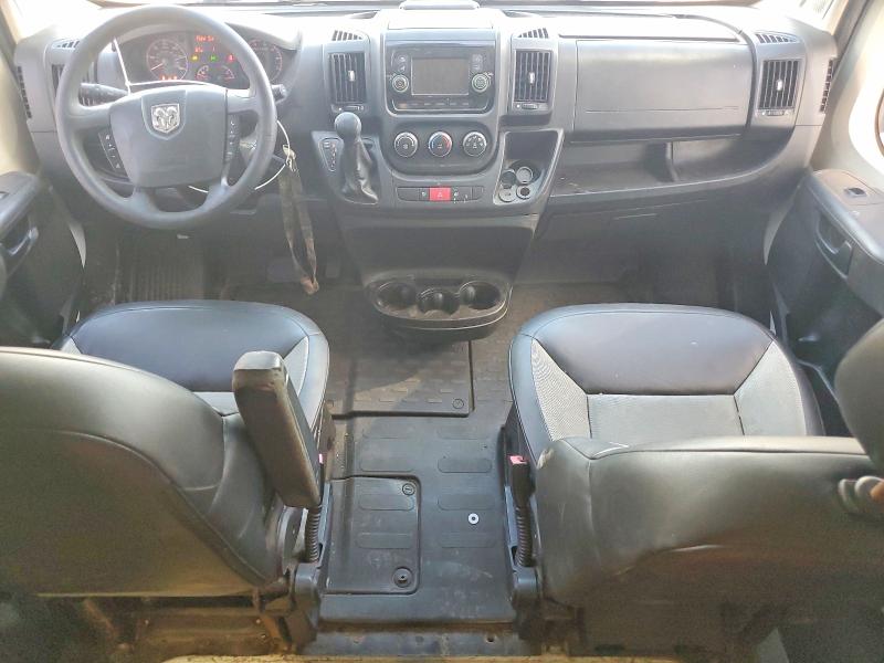 61427406 :رقم المزاد ، 3C6TRVAG5JE109842 vin ، 2018 Ram Promaster 1500 مزاد بيع