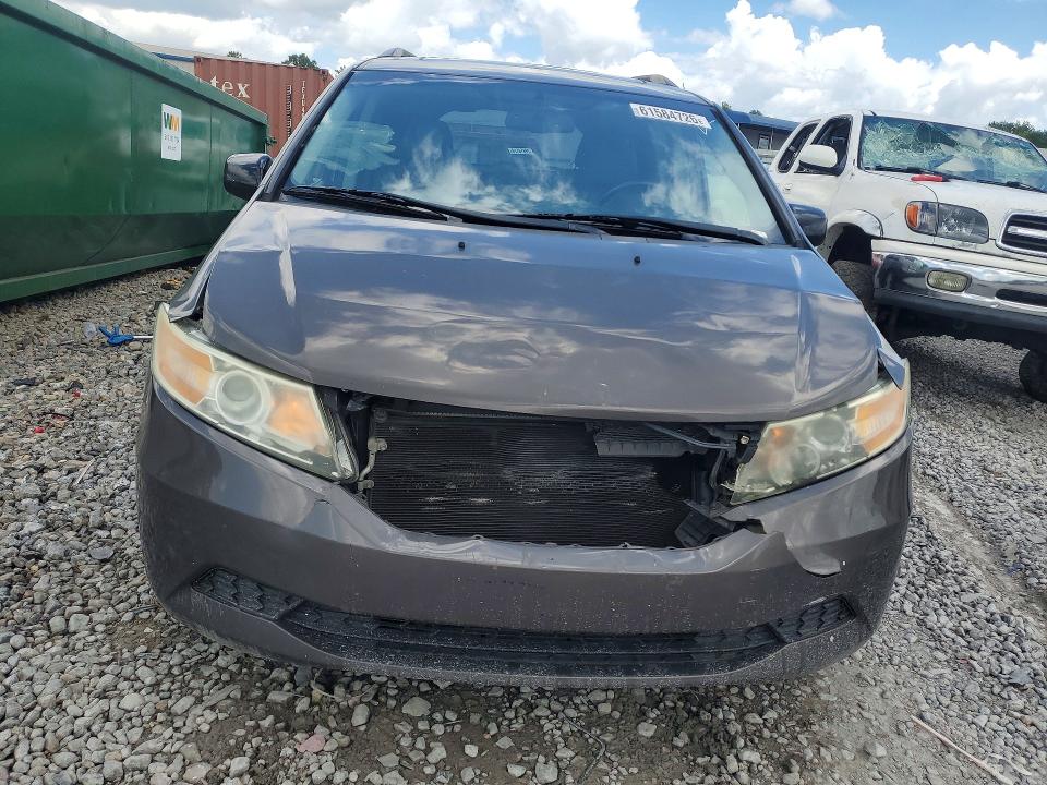61584726 :رقم المزاد ، 5FNRL5H69DB044168 vin ، 2013 Honda Odyssey مزاد بيع