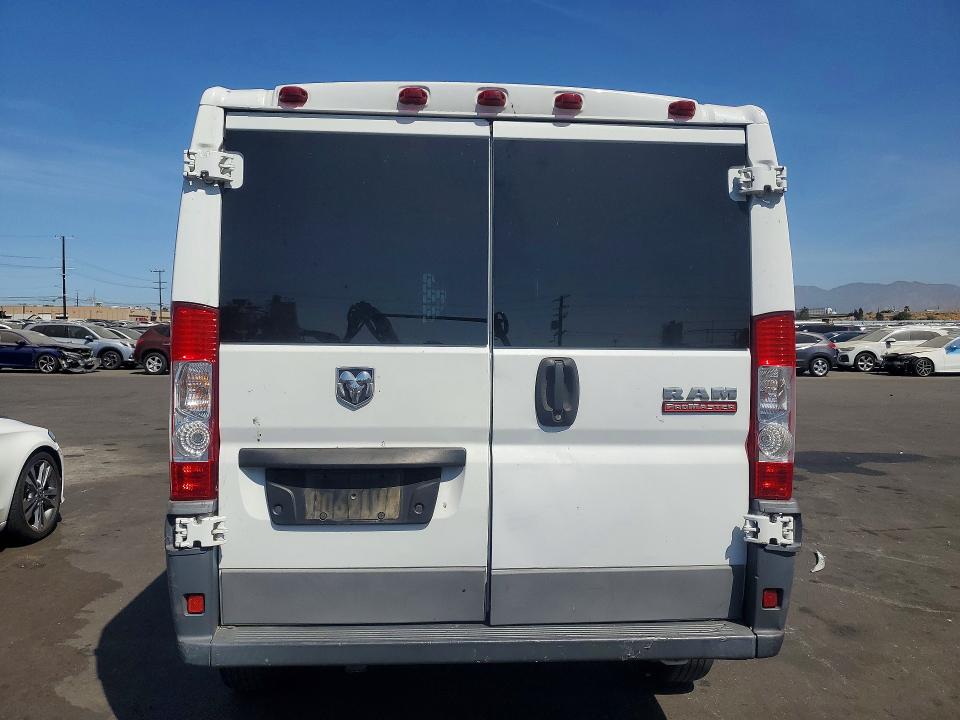 62115126 :رقم المزاد ، 3C6TRVAGXGE105438 vin ، 2016 Ram Promaster 1500 مزاد بيع