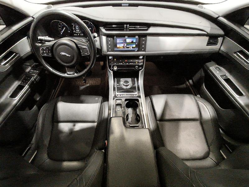 Продажа на аукционе авто 2017 Jaguar Xf, vin: SAJBD4BNXHCY36116, номер лота: 60705006