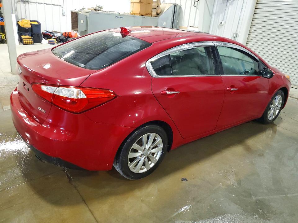 Продажа на аукционе авто 2014 Kia Forte, vin: KNAFX4A85E5106257, номер лота: 62813856